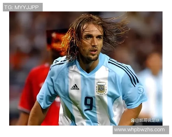 世界级足球天才：从草根到巅峰的传奇球星成长之路