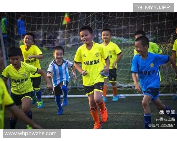 启明足球星闪耀赛场背后的成长故事与奋斗历程
